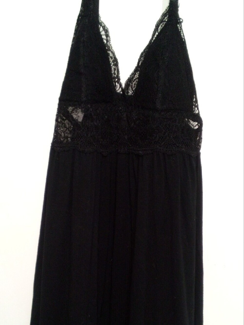 Daisy Fuentes Black Lace Trim Slip Nightgown - Picture 2 of 5